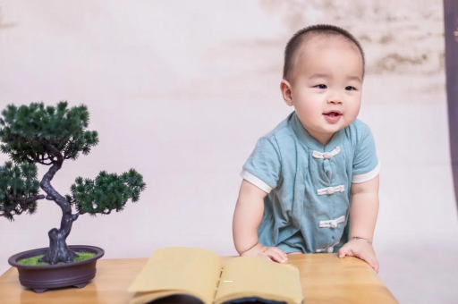 益阳六个月宝宝可以坐吗